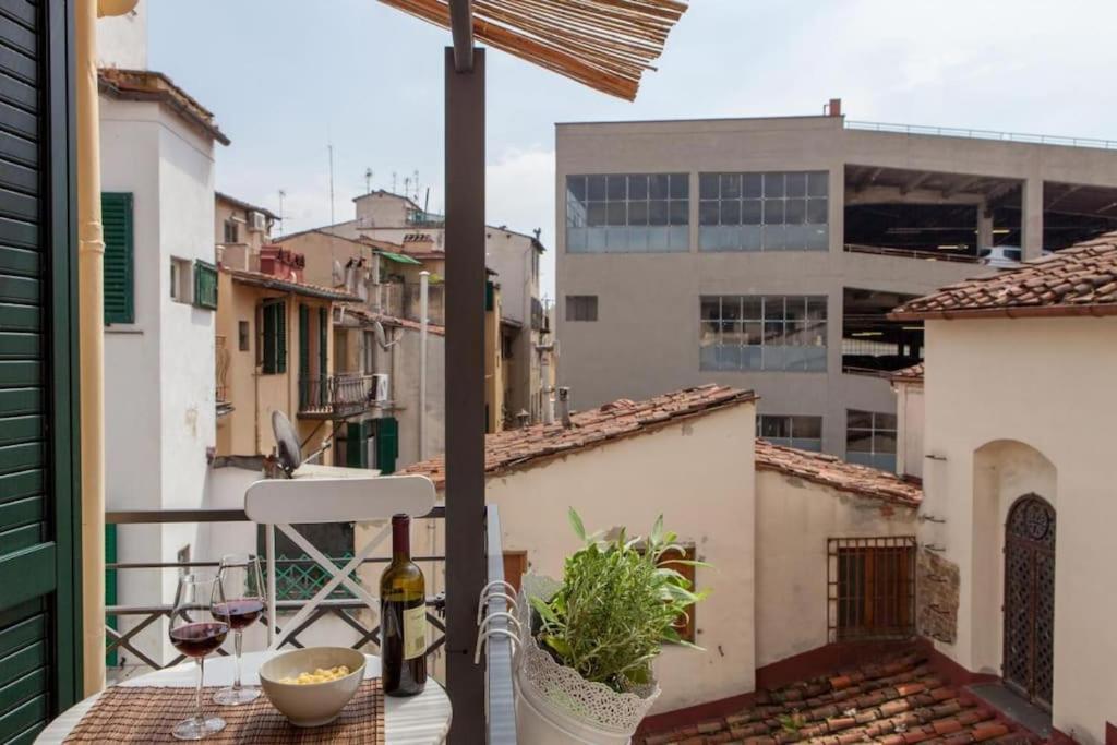 Appartamento Di Charme A Due Passi Dalla Stazione Florence Exterior photo